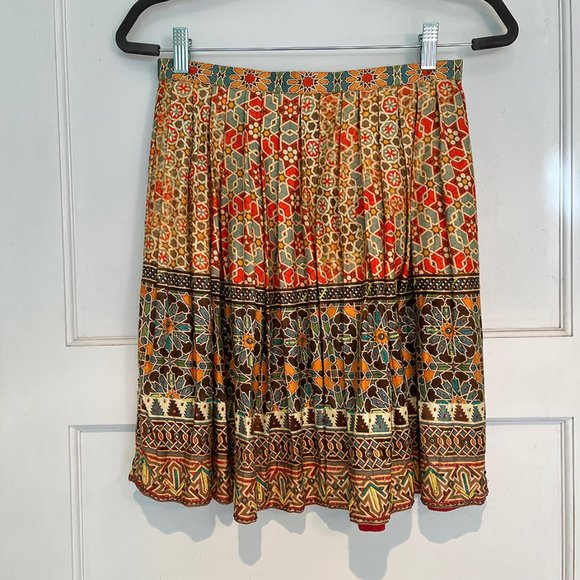 EUC Anthropologie Tanvi Kedia Rotational Symmetry Skirt size: 2 - Picture 3 of 7